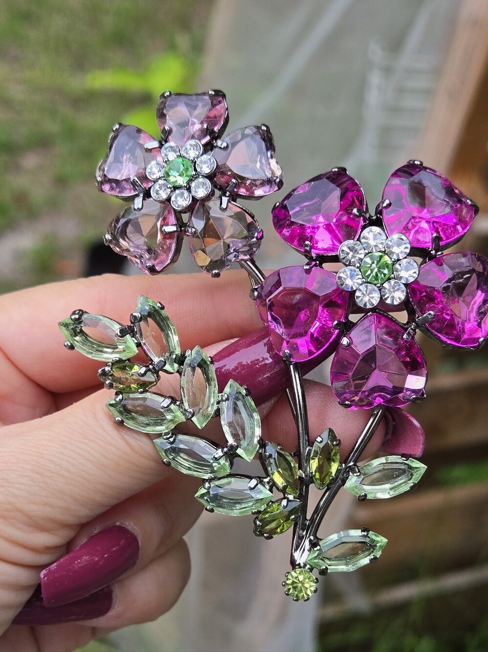 Avon Huge  Vintage  Pink and Purple Green Crystal Brooche - Picture 11 of 16